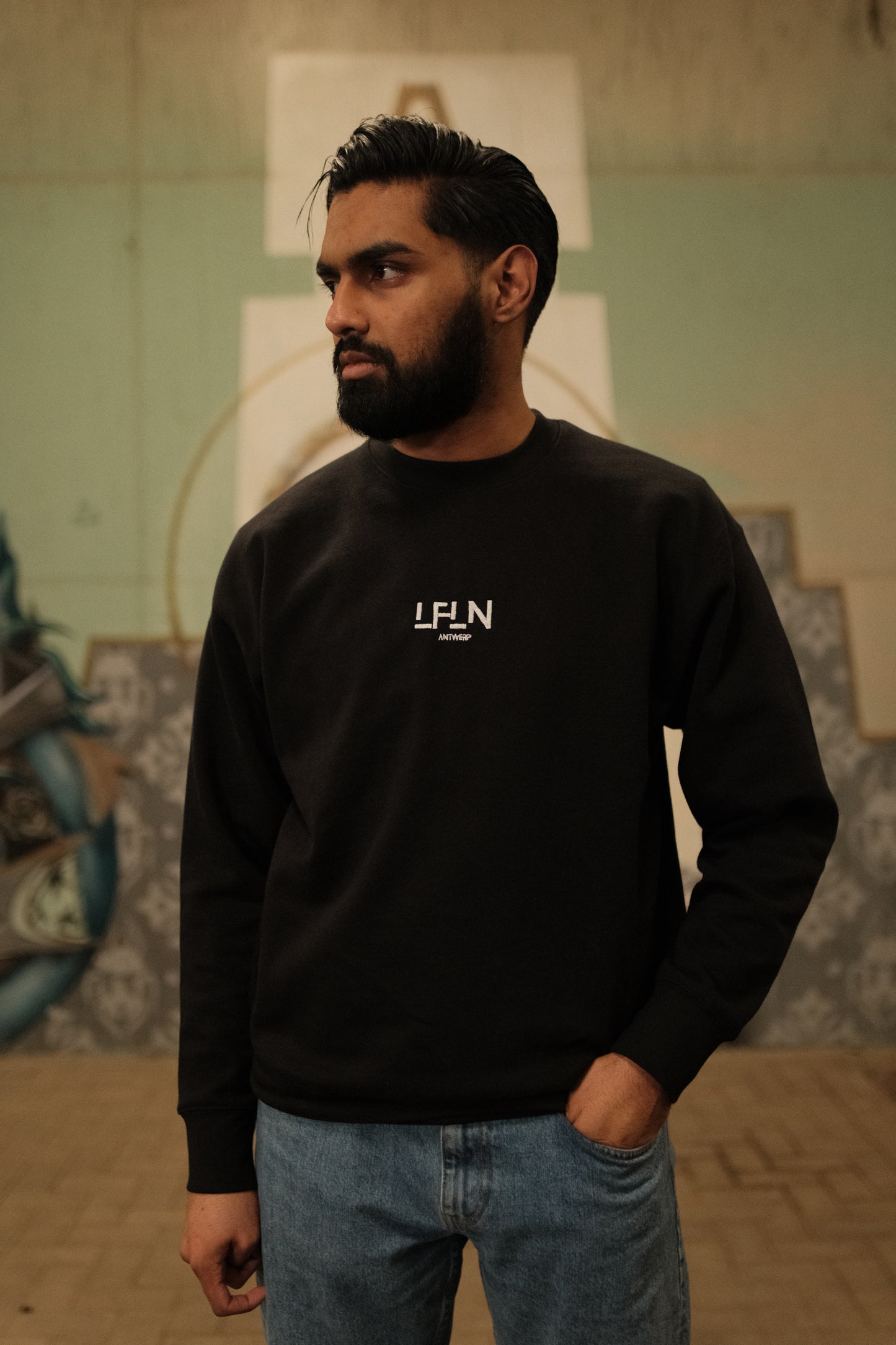 LFLN Sweater - White Unisex